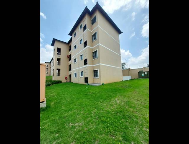 1 BEDROOM APARTMENT FOR SALE IN COMET